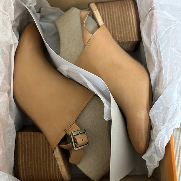 NEW IN BOX! KORKS Leather Rayleigh Slingback Block Heel Clogs Size 8 39 - Picture 2 of 6